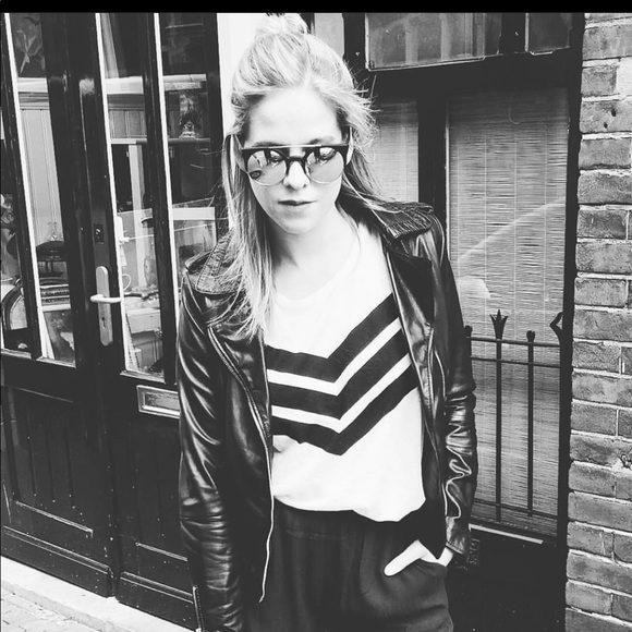 JUNE 7.2 Size XS Designer Cap Sleeve T-Shirt 3 V-Stripe’s ~HAYDEN LOGO CALI TEE - Picture 15 of 16